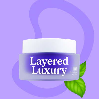 Layered Luxury PureGlow™ Powder Brighten Instantly. Smile Confidently.